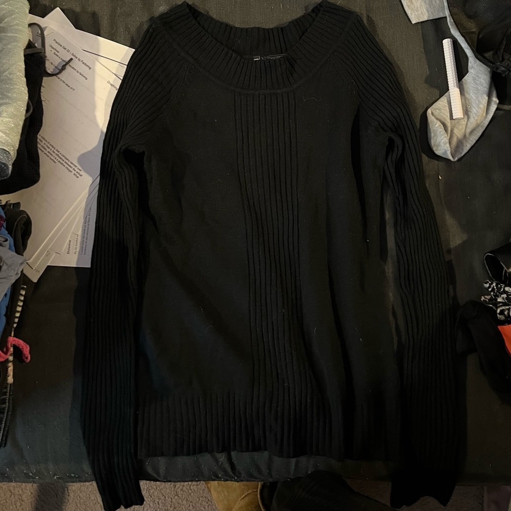 Takeout black long sleeve sweater